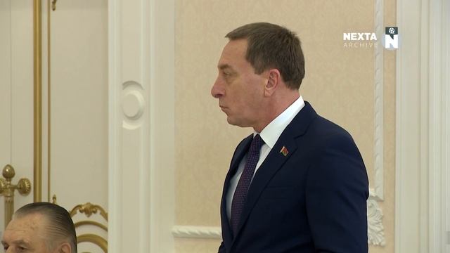 Будем ВСПЛЁСКИВАТЬСЯ! лукашенко "ператрахивает" Снопкова смотреть онлайн