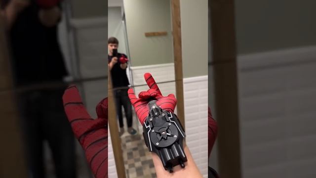 Самый реалистичный Веб шутер Человека Паука #обзор #проверка смотреть онлайн