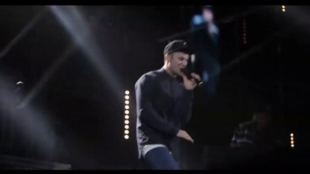 Макс Корж - Тралики ('13 Минск) смотреть онлайн