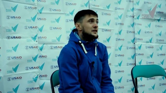 Ярмак. "Їй 24: моя країна не впаде на коліна". смотреть онлайн