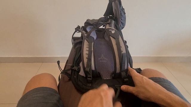 Рюкзак Deuter Futura 27 graphite-shale смотреть онлайн