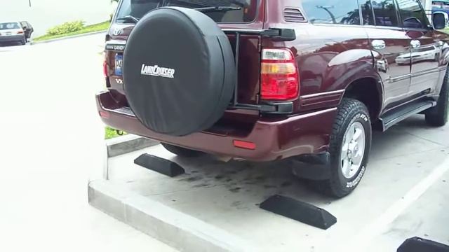 Toyota Land Cruiser 99 смотреть онлайн