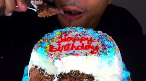 HAPPY BIRTHDAY CAKE JERRY ASMR EATING ICE CREAM CAKE TALKING BIG BITES MUKBANG