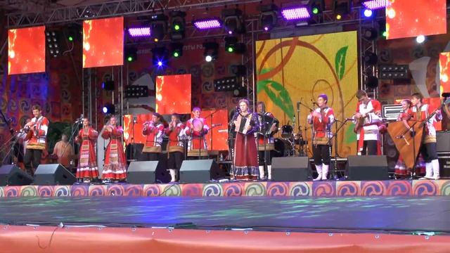 Частушки деревенские злободневные смотреть онлайн