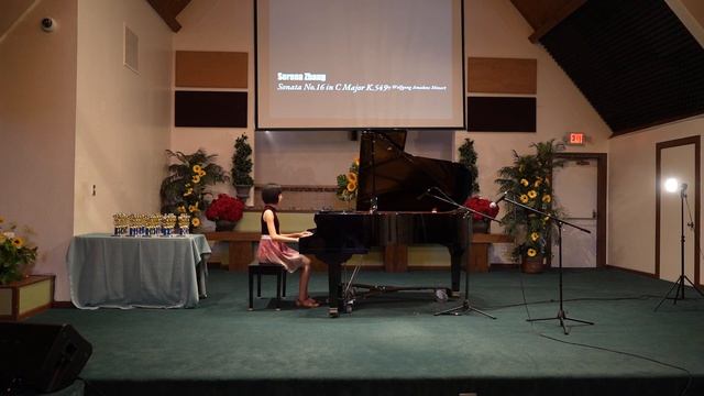 2023 Student Recital: Serena Zhang Performing Sonata No.16 in C Major K.545 by W.A.Mozart смотреть онлайн