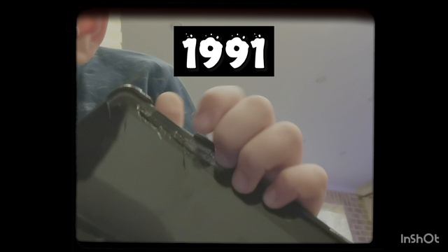 ipad 1991 VS ipad 2025 смотреть онлайн