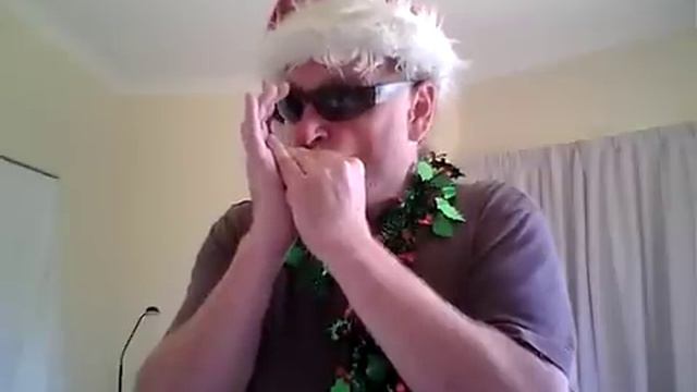 10 Christmas Carols in 5 min on Harmonica! смотреть онлайн
