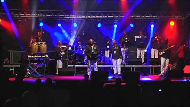 TYPICAL PRESSE PRESSE CONCERT au MEMORIAL ACT смотреть онлайн