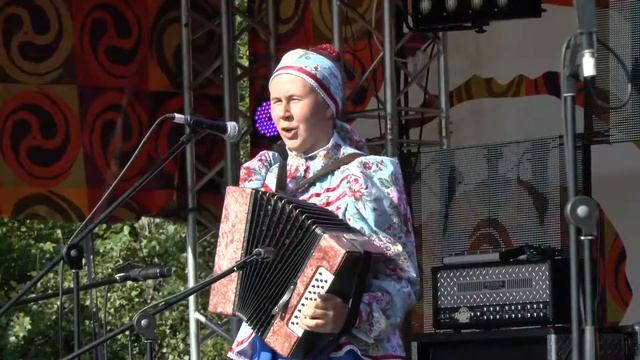 Дума об Алёше Поповиче (Ж. Бичевская - О. Красноперов) смотреть онлайн