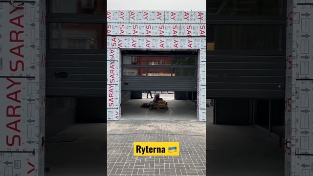Панорамні ворота Ryterna RAL 7021 смотреть онлайн