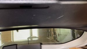 Nissan Note E-Power. Снятие обшивки двери багажника