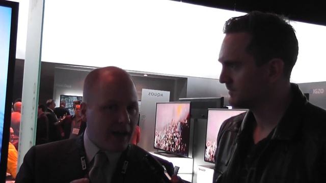 World’s Largest 90″ LED TV by Sharp at CES 2013 смотреть онлайн