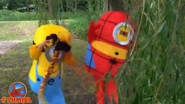 Minion vs Spiderman in Real Life Minions Spider-man lessons Spidey - Fun Superheroes by SHMIRL смотреть онлайн