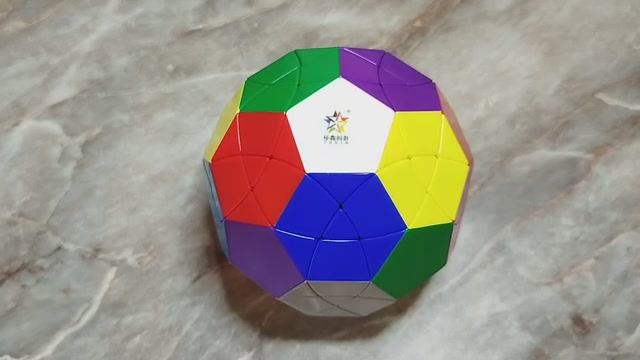 Коллекция головоломок. Часть 77. YuXin 12-Axis Soccer Cube (YuXin Soccer Megaminx) смотреть онлайн