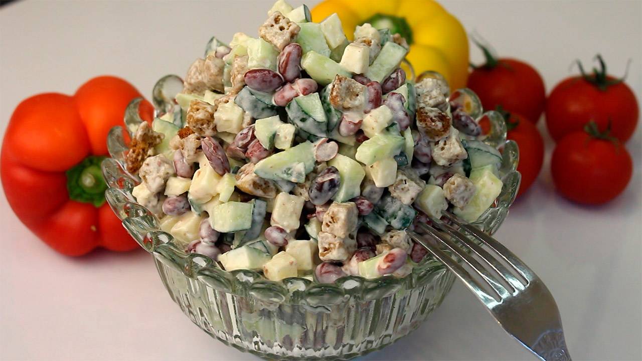 Вкуснейший салат с фасолью за 5 минут - простой, быстрый и сытный смотреть онлайн