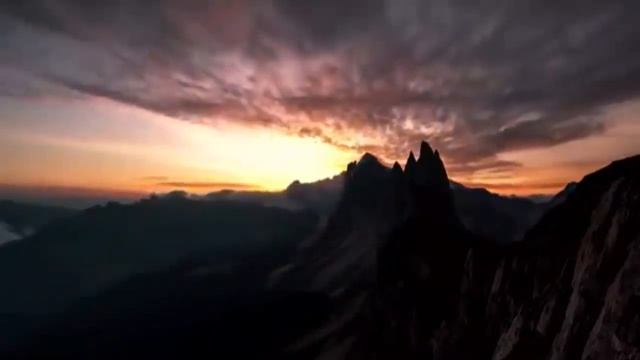 Футаж для видеомонтажа горы тучи восход смотреть онлайн