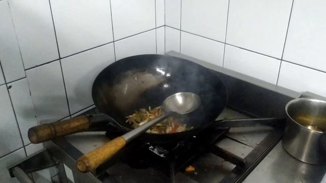 Japchae (glass noodles with vegetables) Cara membuat japchae mudah dan enak смотреть онлайн