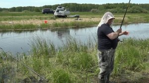 Карась у деревни Кабырдак . КРУПНЫЙ КАРАСЬ . Грибы в мае . Омская рыбалка .