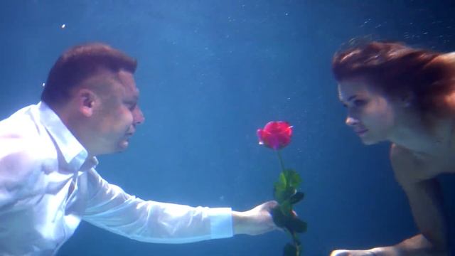 Underwater video Elastika смотреть онлайн