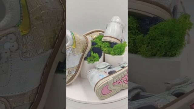 Ортопедические босоножки Ortomedica 226-01 & Ortomedica 220-06 смотреть онлайн
