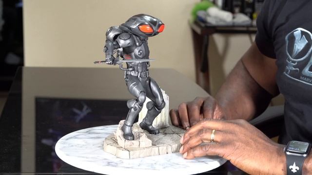 Diamond Select Black Manta Statue Review Collecting on a Budget смотреть онлайн
