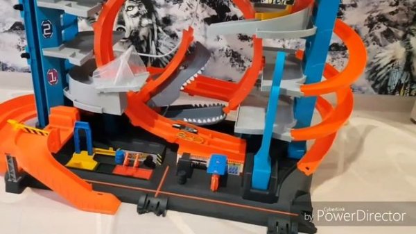Парковка hot wheels