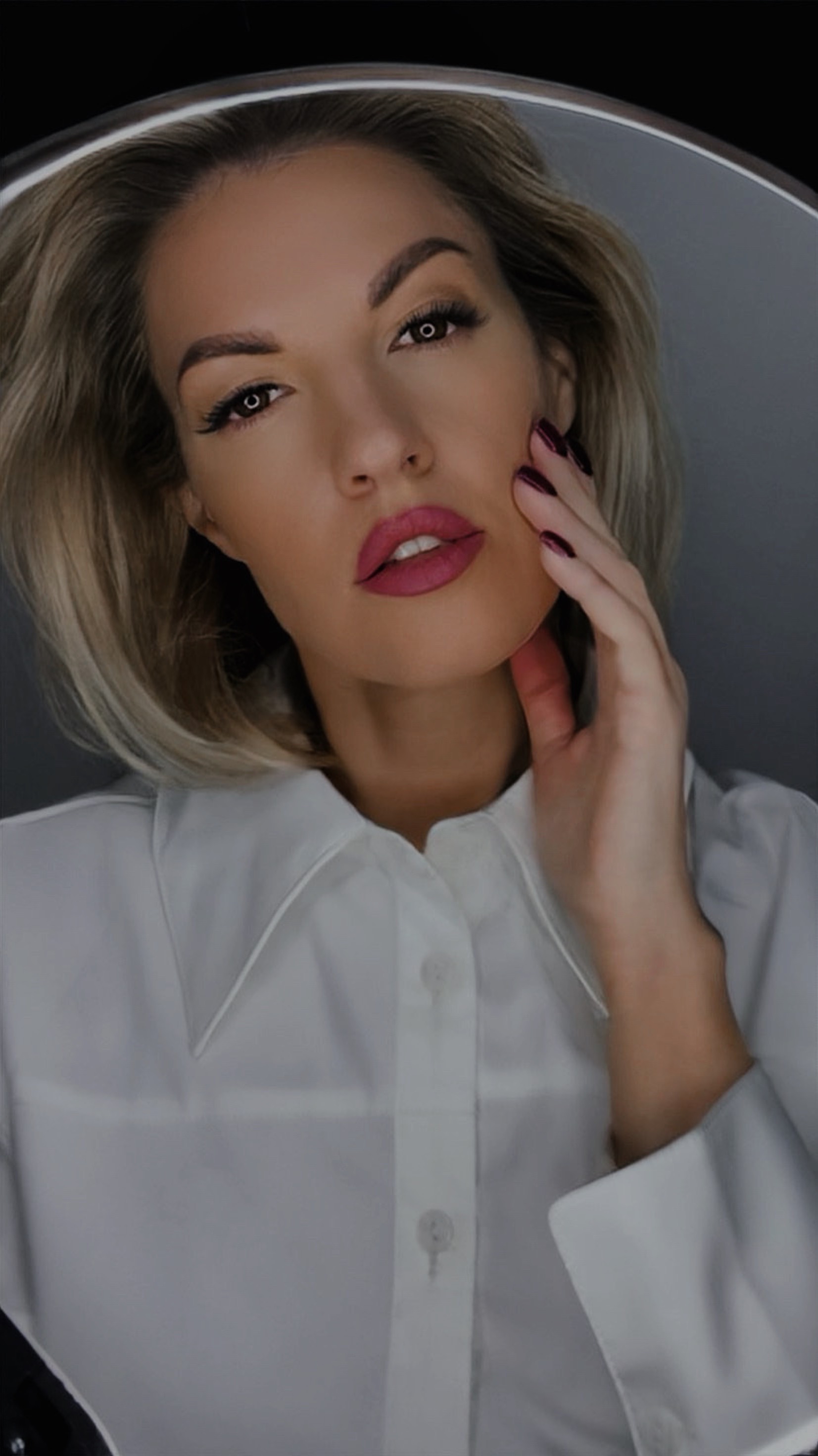 Яна Ватральская