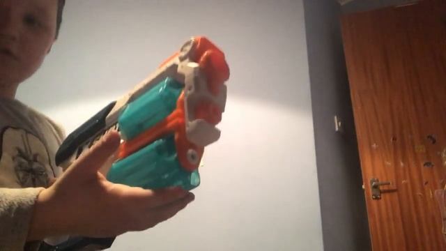 trim E26579F9 FD9E 4ECE 8E00 5995977D2F0F смотреть онлайн