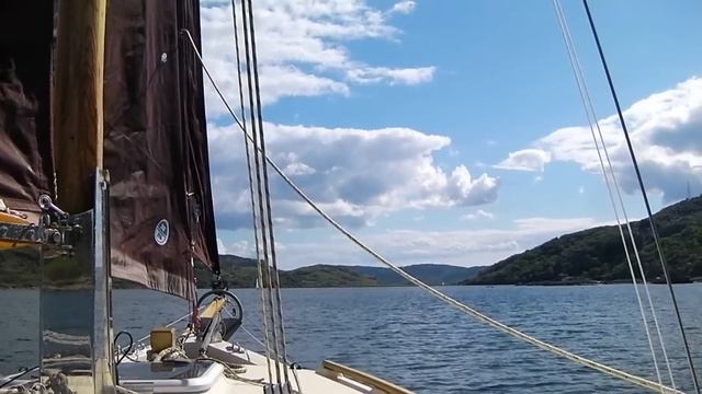 Cape Cutter 19 - Zephyr does the Firth of Clyde - June 2012 смотреть онлайн