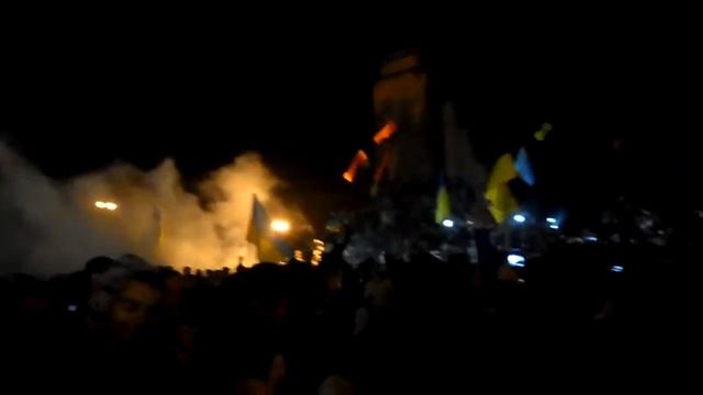 Снос памятника Ленину. Харьков. Украина. 28.09.2014 смотреть онлайн
