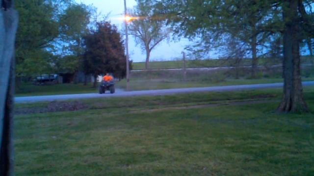 Honda 300 4x4 Wheelie смотреть онлайн