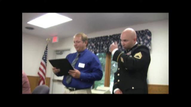 Tom Weber awards Staff Sgt. Andrew Rose Lake County Board Certificate of Recognition смотреть онлайн