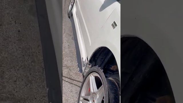 Tyre Brust on Motorway смотреть онлайн