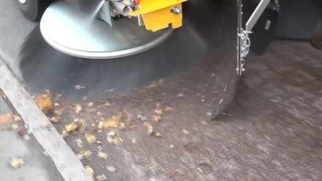 Brodd-son Scandia Heavy Duty Sweeper 1.2 ton per/minute смотреть онлайн
