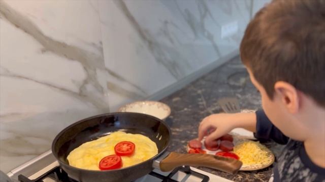 Сэндвич из лаваша на сковороде￼🤤 смотреть онлайн