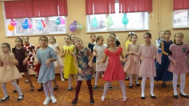 Выступление юных гимназистов смотреть онлайн