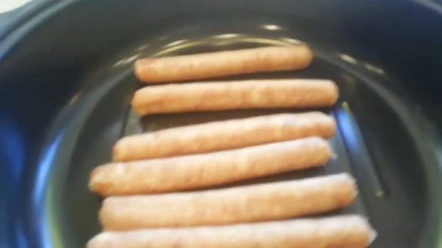 Запечённый картофель с колбасками смотреть онлайн