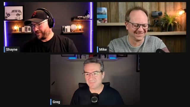 Australia Gets Screwed On The Pixel 8 Pro. Lets Talk About That And The IPhone 15 Pro Max.