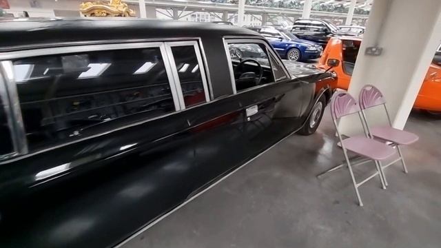 Toyota Century Limousine смотреть онлайн