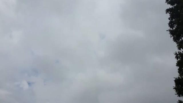 Test ładowania akumulatora w pochmurny dzień panelem 160 W 9 Amper panelem polikrystalicznym :|) смотреть онлайн