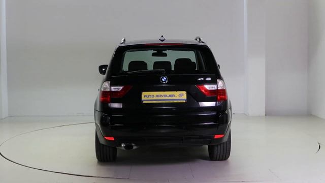 BMW X3 xDrive20d * Xenon * Sitzhzg. * Panoramadach *