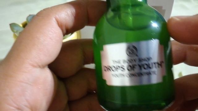 Review of The Body Shop Drops of Youth Concentrate ( Serum ) смотреть онлайн