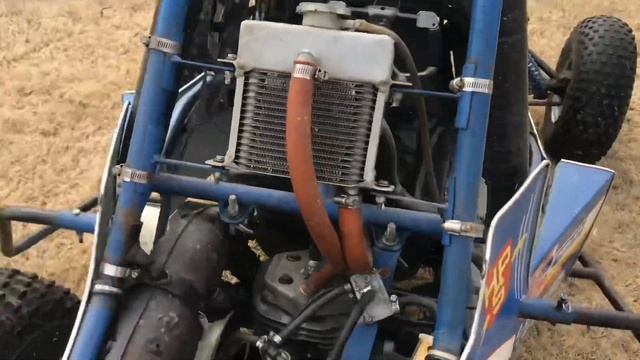 Vintage Honda Odyssey FL250 Racer gets a new pipe смотреть онлайн