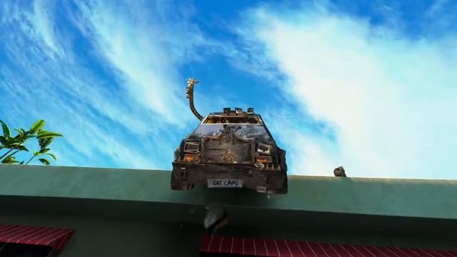 Дюбуа гонится за Алексом и его друзьями(Мадагаскар 3)