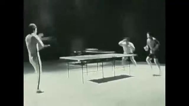BRUCE LEE ДОКУМЕНТАЛЬНЫЕ КАДРЫ ИЗ ЖИЗНИ смотреть онлайн
