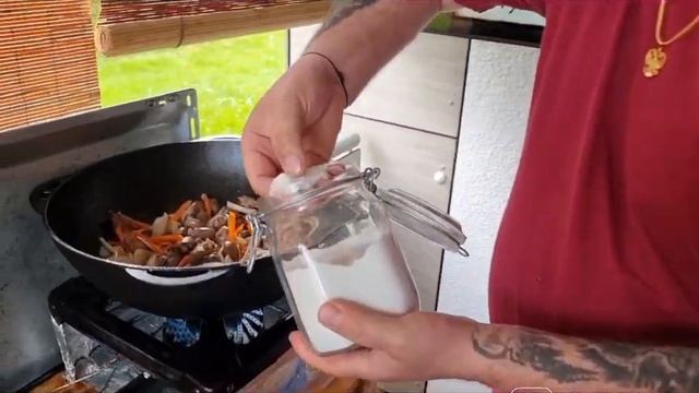 Плов с куриными сердечками и желудочками смотреть онлайн