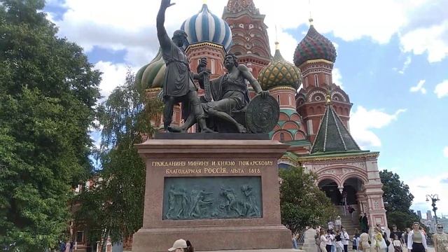 Беляев А.Н. На Красной площадь 11200 смотреть онлайн