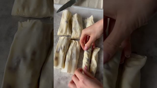 Рецепт роллини | закуска | соленые булочки | итальянские роллини | рецепт с крем сыром | тесто фило смотреть онлайн