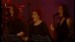 Scorpions - Holiday (Acoustic).flv