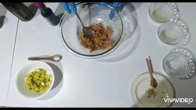 Tartar de salmón смотреть онлайн
